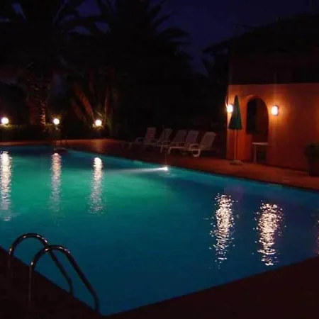 Attractive In Sant Irene Torre Vecchia With Pool Apartment