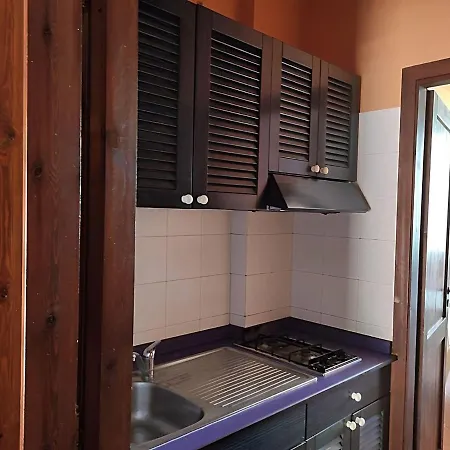 Attractive In Sant Irene Torre Vecchia With Pool Apartment San Costantino
