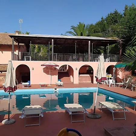 Attractive In Sant Irene Torre Vecchia With Pool * San Costantino